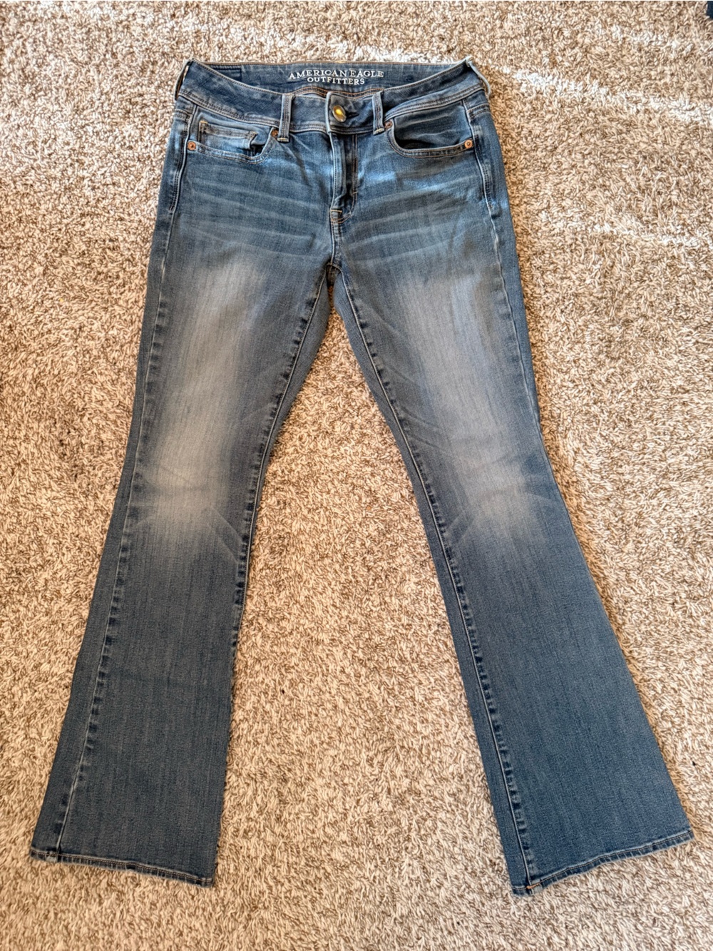 American Eagle Outfitters Women's Medium Blue Flare Jeans